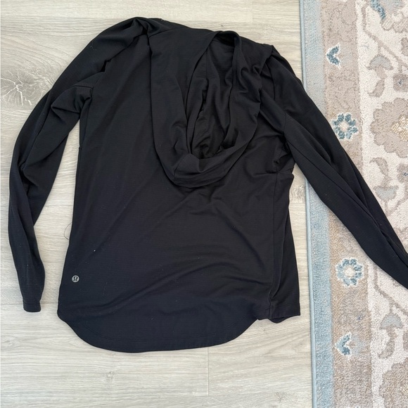lululemon athletica Black Lightweight Hoodie - Picture 2 of 2